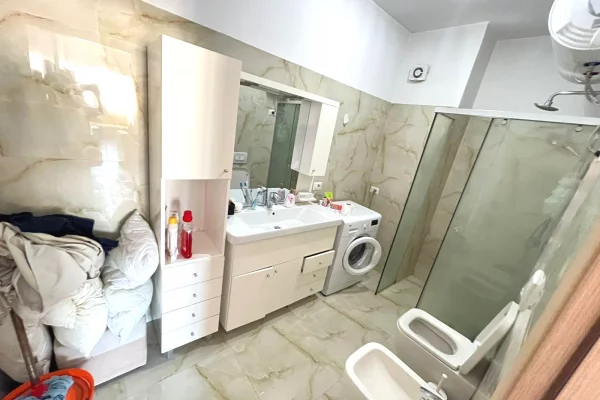 Shtepi me qera Apartament ne Tirane, 1+1, Mobilimi E mobiluar, Pagesa 650  Euro.