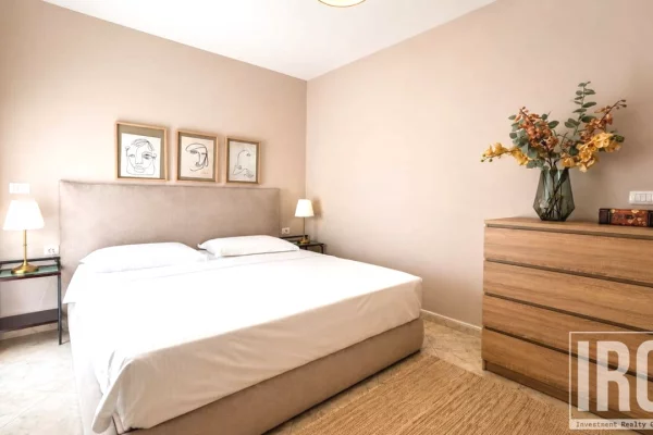 Shtepi me qera Apartament ne Tirane, 2+1, Mobilimi E mobiluar, Pagesa 95,000  Leke.