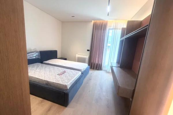 House for Sale Apartment in Tirana, 2+1, Furniture Furnished, Payment 278,000  Euro.
