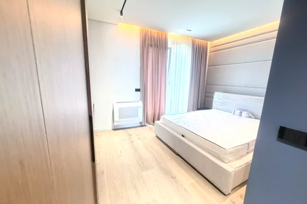 House for Sale Apartment in Tirana, 2+1, Furniture Furnished, Payment 278,000  Euro.