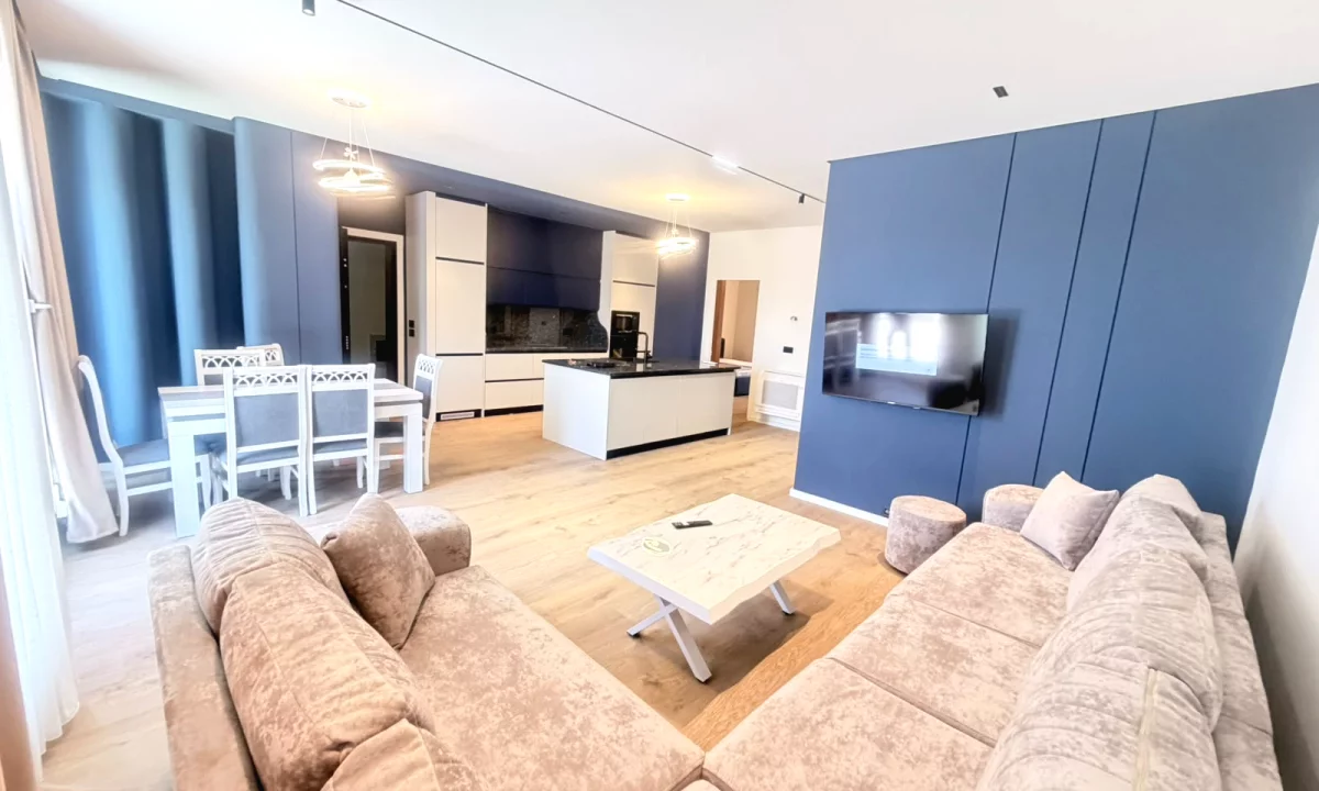 Shtepi me qera Apartament ne Tirane, 2+1, Mobilimi E mobiluar, Pagesa 900  Euro.