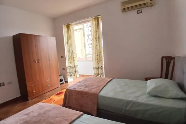 Shtepi me qera Apartament ne Tirane, 2+1, Mobilimi E mobiluar, Pagesa 60,000  Leke.