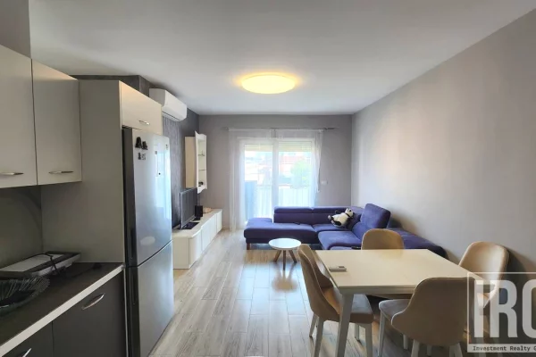 House for Sale 2+1 in Tirana - 20,000,000 Leke