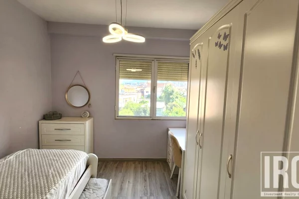 House for Sale Apartment in Tirana, 2+1, Furniture Furnished, Payment 20,000,000  Leke.