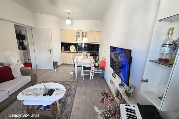 House for Sale Apartment in Tirana, 2+1, Furniture Furnished, Payment 16,000,000  Leke.
