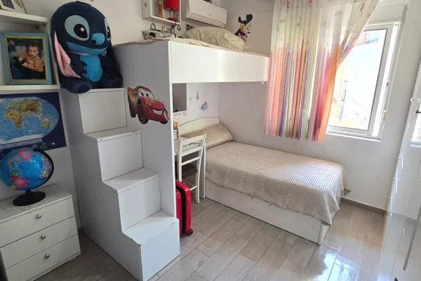 House for Sale Apartment in Tirana, 2+1, Furniture Furnished, Payment 16,000,000  Leke.