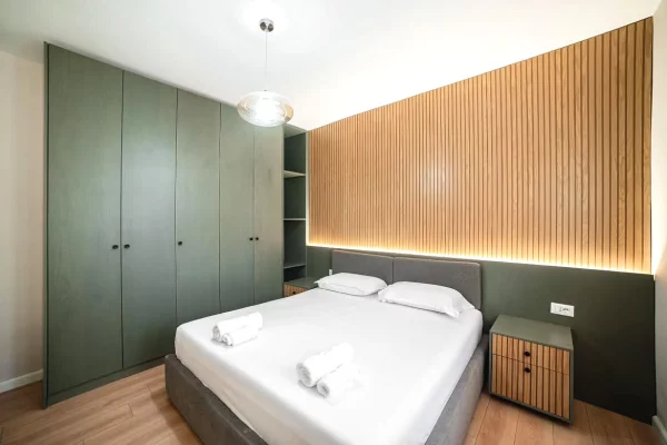 Shtepi ne shitje Apartament ne Tirane, 2+1, Mobilimi E mobiluar, Pagesa 210,000  Euro.