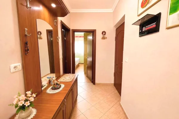 House for Sale Apartment in Tirana, 2+1, Furniture Furnished, Payment 199,000  Euro.