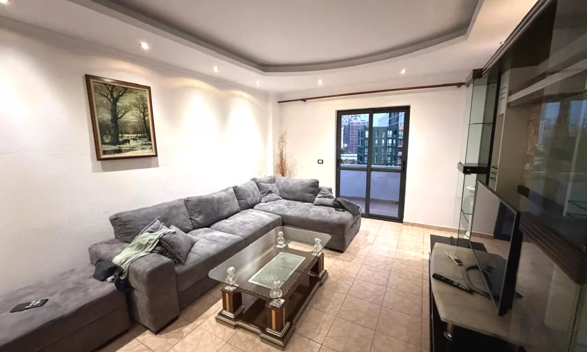 Shtepi me qera Apartament ne Tirane, 2+1, Mobilimi E mobiluar, Pagesa 50,000  Leke.