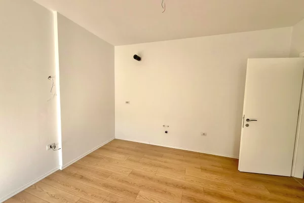 Shtepi me qera Apartament ne Tirane, 2+1, Mobilimi E mobiluar, Pagesa 13,500,000  Leke.