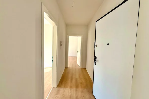 Shtepi me qera Apartament ne Tirane, 2+1, Mobilimi E mobiluar, Pagesa 13,500,000  Leke.