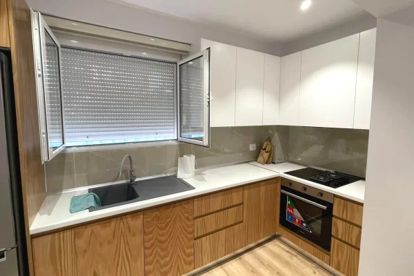 House for Rent Apartment in Tirana, 2+1, Furniture Furnished, Payment 1,000  Euro.
