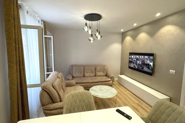 House for Rent Apartment in Tirana, 2+1, Furniture Furnished, Payment 1,000  Euro.