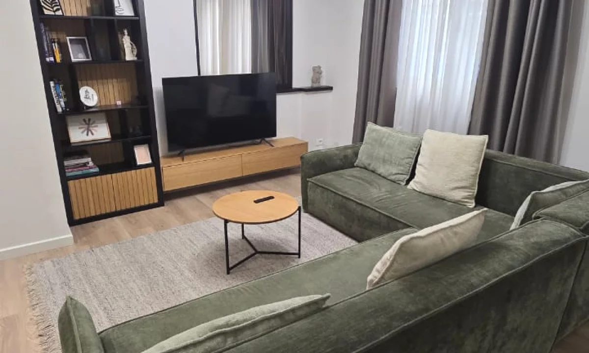 House for Sale Apartment in Tirana, 1+1, Furniture Furnished, Payment 770,000  Euro.