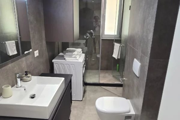 House for Sale Apartment in Tirana, 1+1, Furniture Furnished, Payment 770,000  Euro.
