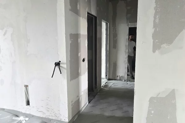 Shtepi ne shitje Apartament ne Tirane, 2+1, Mobilimi E mobiluar, Pagesa 208,000  Euro.