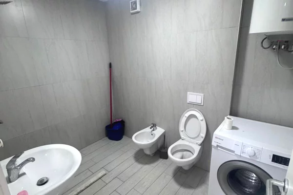 Shtepi me qera Apartament ne Tirane, 1+1, Mobilimi E mobiluar, Pagesa 600  Euro.