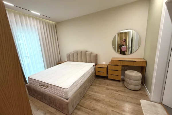 Shtepi me qera Apartament ne Tirane, 2+1, Mobilimi E mobiluar, Pagesa 1,500  Euro.