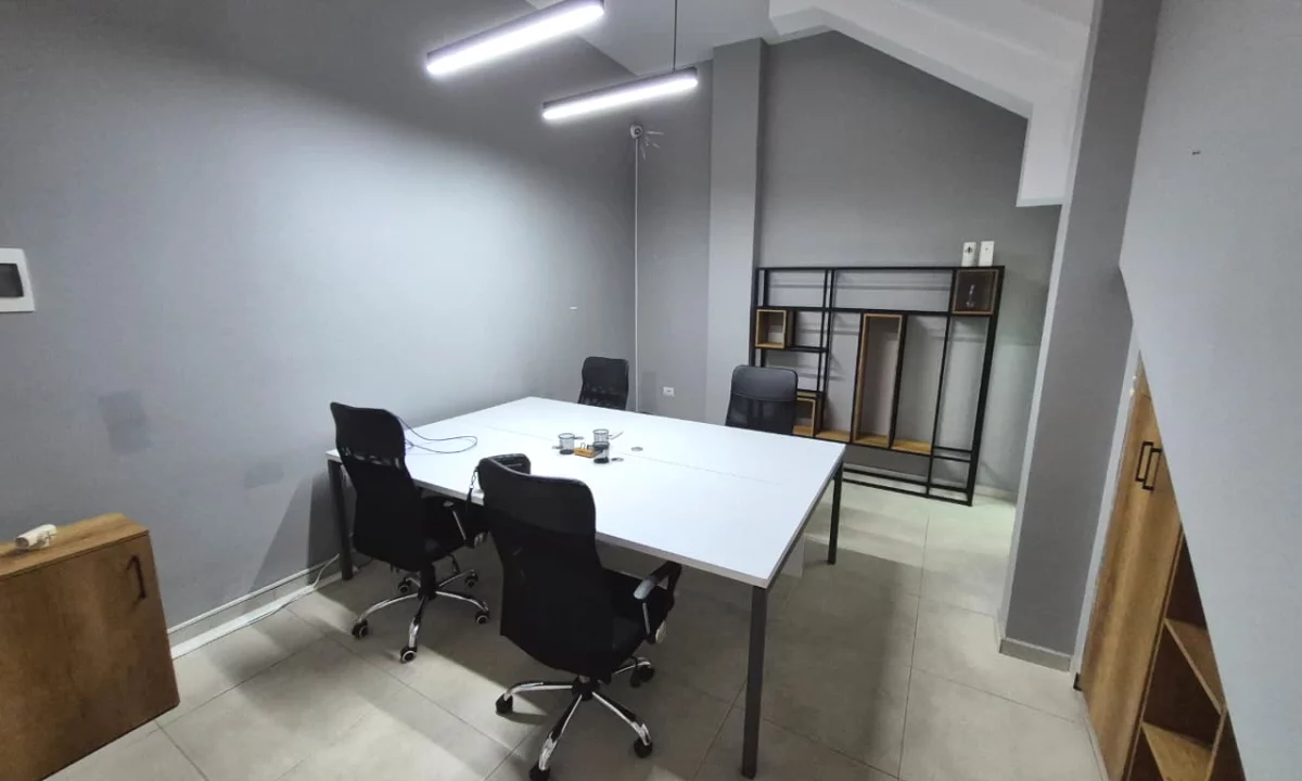 Jepet zyre me qera te zona e ish-Parkut