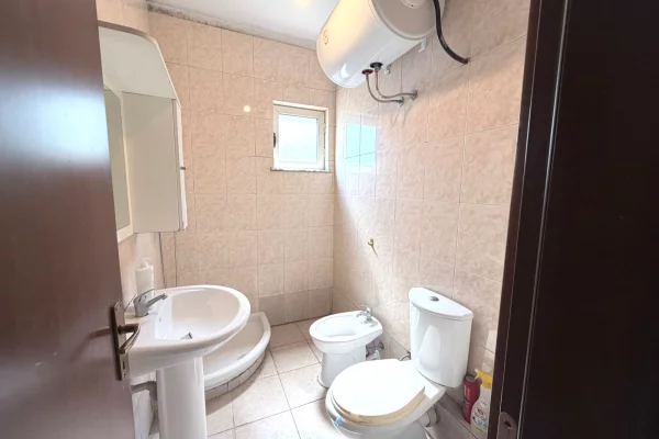 House for Rent Apartment in Tirana, 2+1, Furniture Furnished, Payment 65,000  Leke.
