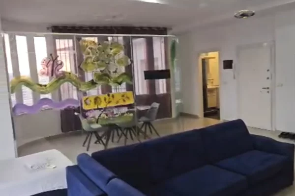 Shtepi me qera 1+1 ne Tirane - 700 Euro