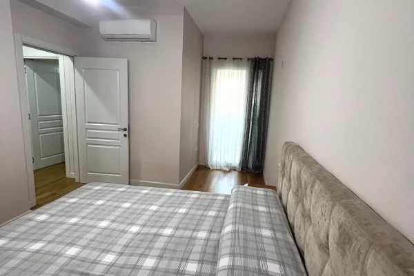 House for Sale Apartment in Tirana, 2+1, Furniture Furnished, Payment 210,000  Euro.