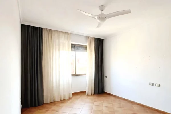 House for Sale Apartment in Tirana, 2+1, Furniture Emty, Payment 240,000  Euro.