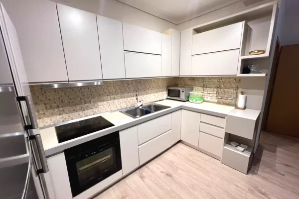 House for Sale Apartment in Tirana, 2+1, Furniture Furnished, Payment 272,000  Euro.