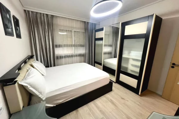 House for Sale Apartment in Tirana, 2+1, Furniture Furnished, Payment 272,000  Euro.