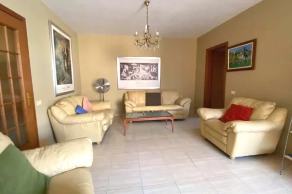 House for Rent 2+1 in Tirana - 600 Euro