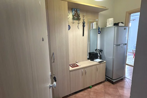 House for Sale Apartment in Tirana, 2+1, Furniture Furnished, Payment 112,000  Euro.