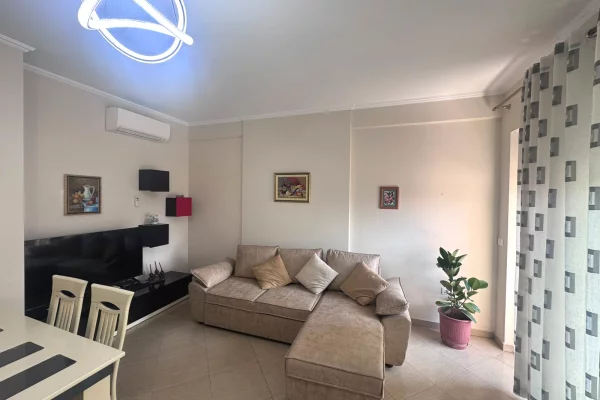 House for Rent Apartment in Tirana, 1+1, Furniture Furnished, Payment 70,000  Leke.