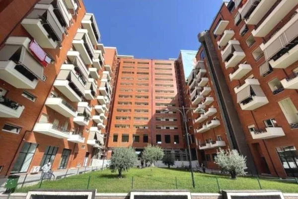 Shtepi ne shitje 2+1 ne Tirane - 18,200,000 Leke