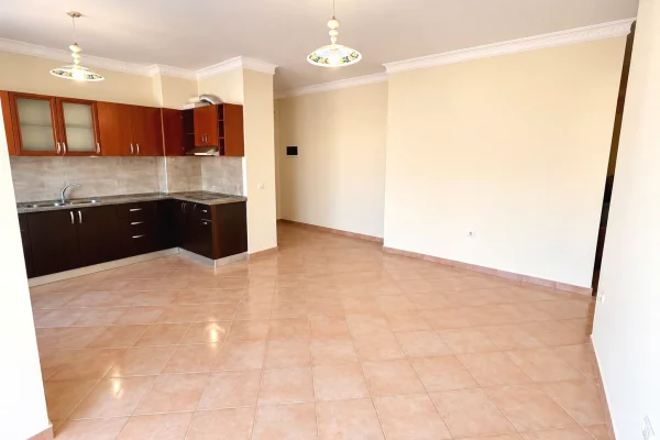 House for Sale Apartment in Tirana, 2+1, Furniture Emty, Payment 12,500,000  Leke.