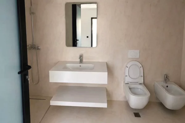 Shtepi ne shitje Apartament ne Tirane, 1+1, Mobilimi Bosh, pa mobiluar, Pagesa 14,500,000  Leke.