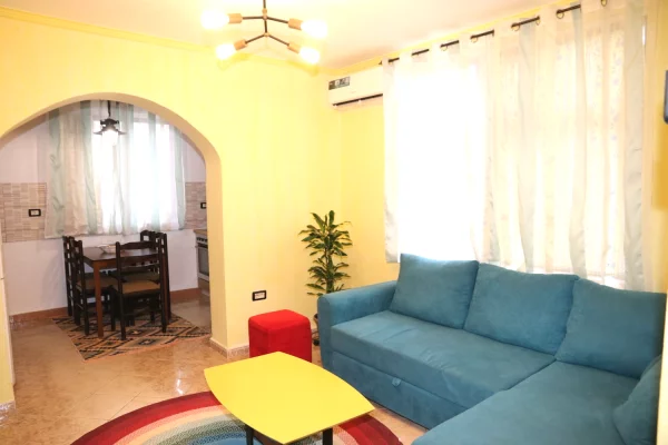 Shtepi me qera Apartament ne Tirane, 2+1, Mobilimi E mobiluar, Pagesa 70,000  Leke.