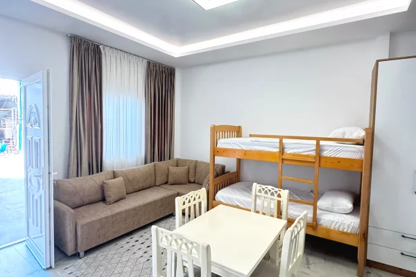 Shtepi me qera Garsoniere ne Tirane - 40,000 Leke