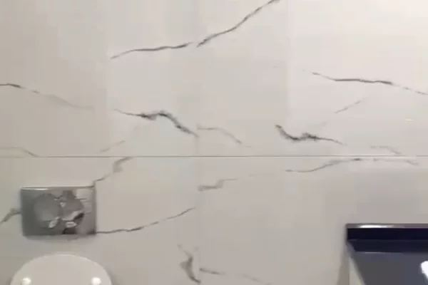 Shtepi me qera Apartament ne Tirane, 3+1, Mobilimi E mobiluar, Pagesa 1,200  Euro.