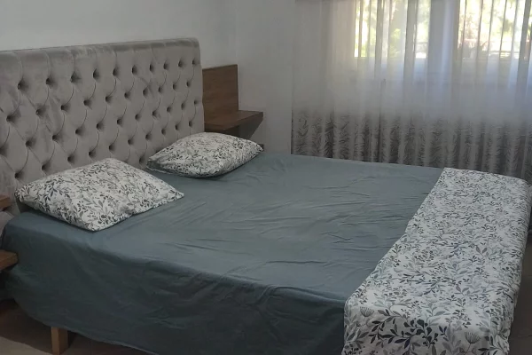 Shtepi me qera Apartament ne Tirane, 2+1, Mobilimi E mobiluar, Pagesa 480  Euro.