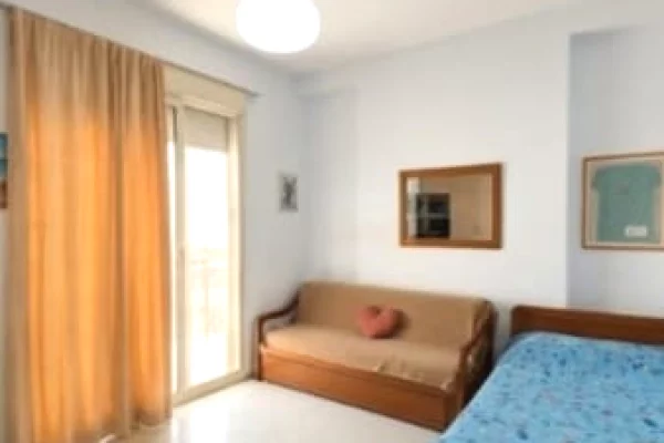 Shtepi ne shitje Apartament ne Tirane, 2+1, Mobilimi E mobiluar, Pagesa 250,000  Euro.