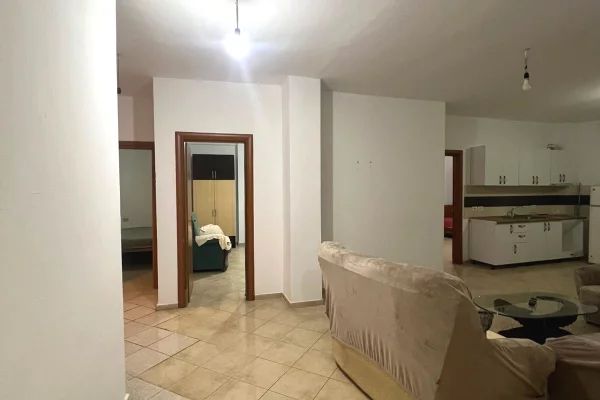 Shtepi me qera Apartament ne Tirane, 3+1, Mobilimi E mobiluar, Pagesa 60,000  Leke.