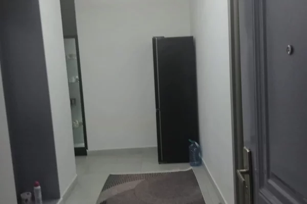 Shtepi me qera Apartament ne Tirane, 3+1, Mobilimi E mobiluar, Pagesa 50,000  Leke.