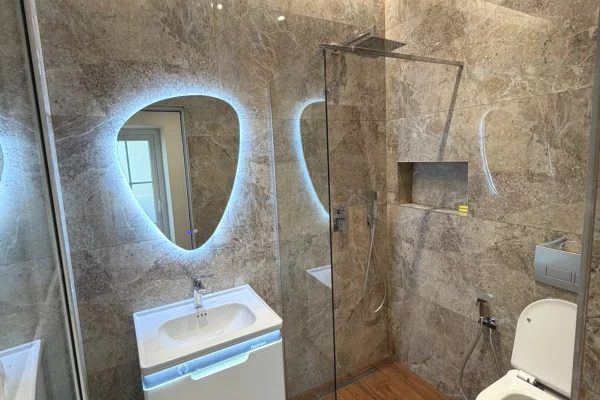 Shtepi ne shitje Apartament ne Tirane, Garsoniere, Mobilimi E mobiluar, Pagesa 120,000  Euro.