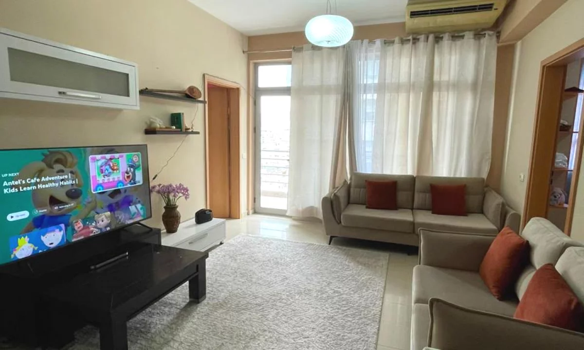 Shtepi me qera Apartament ne Tirane, 2+1, Mobilimi E mobiluar, Pagesa 70,000  Leke.