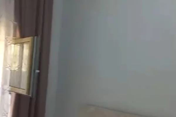 Shtepi me qera Apartament ne Tirane, 1+1, Mobilimi E mobiluar, Pagesa 450  Euro.
