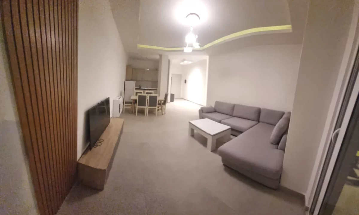 Shtepi me qera Apartament ne Tirane, 2+1, Mobilimi E mobiluar, Pagesa 65,000  Leke.