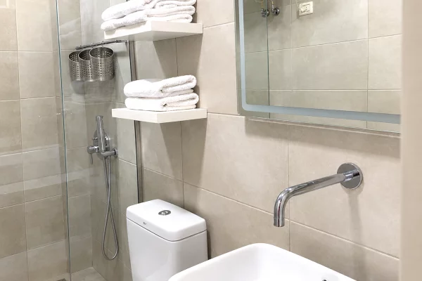 Shtepi me qera Apartament ne Tirane, 1+1, Mobilimi E mobiluar, Pagesa 700  Euro.