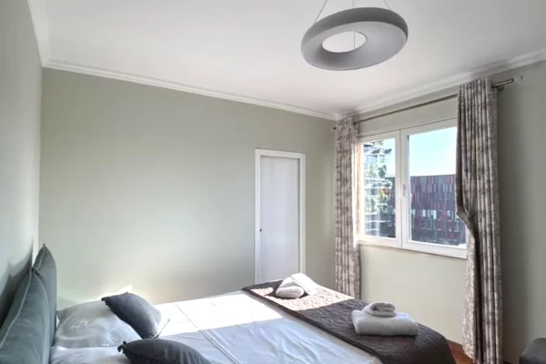 Shtepi me qera Apartament ne Tirane, 2+1, Mobilimi E mobiluar, Pagesa 1,500  Euro.