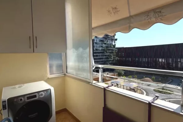 Shtepi me qera Apartament ne Tirane, 2+1, Mobilimi E mobiluar, Pagesa 1,500  Euro.