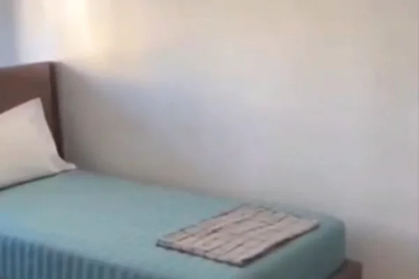 Shtepi ne shitje Apartament ne Tirane, 2+1, Mobilimi E mobiluar, Pagesa 175,000  Euro.